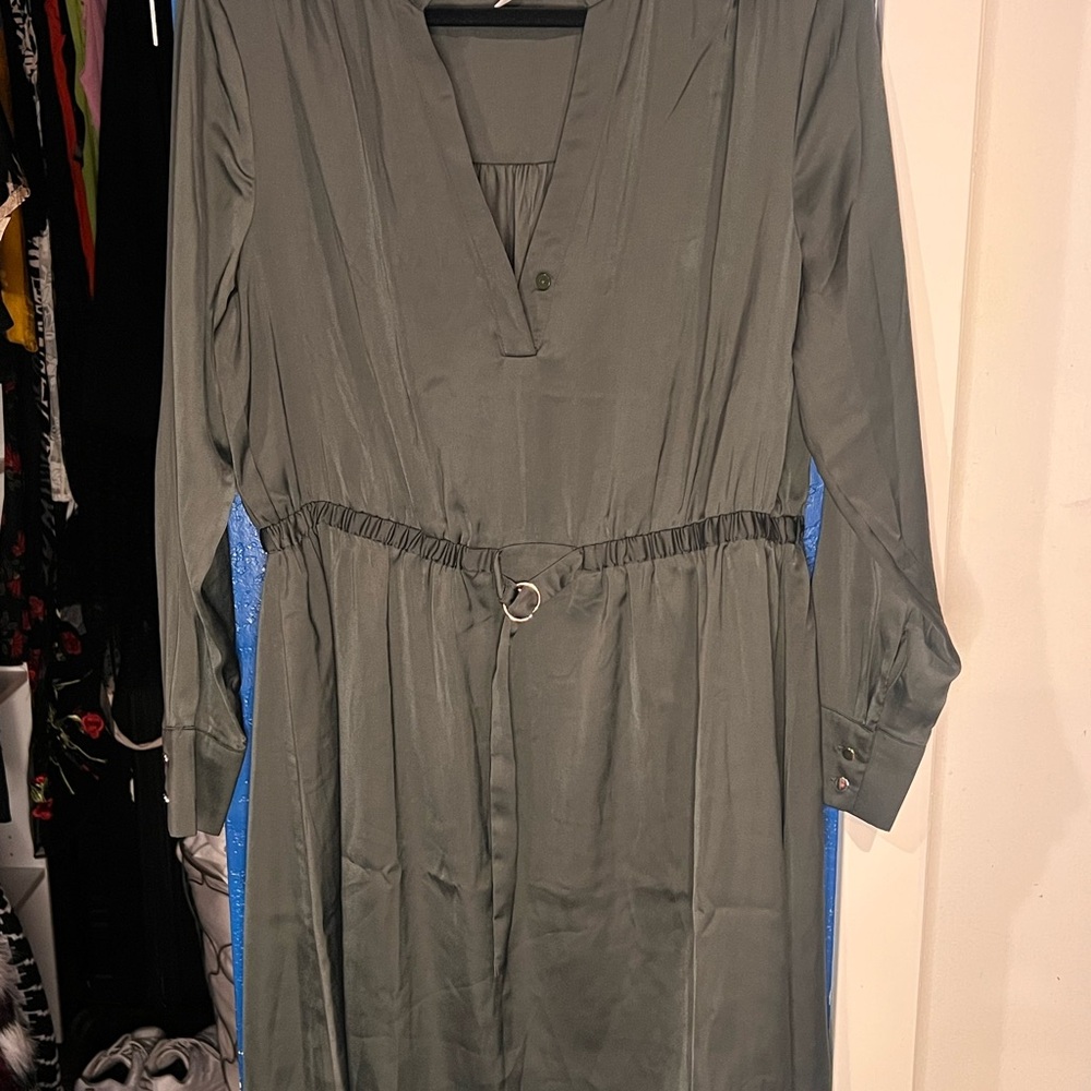 Elegant Olive Green Women's Dress